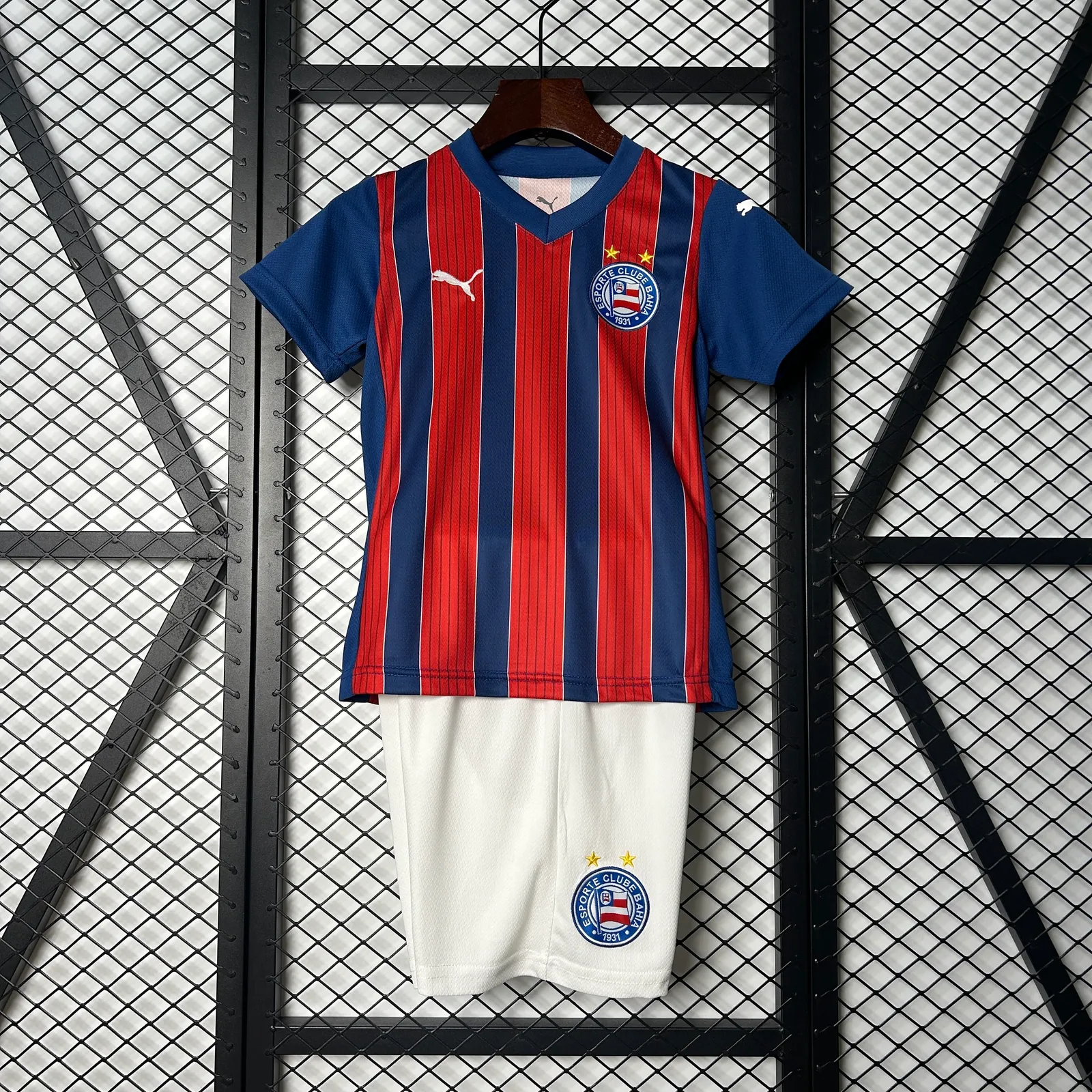 25/26 kids Bahia Away size: 16-28