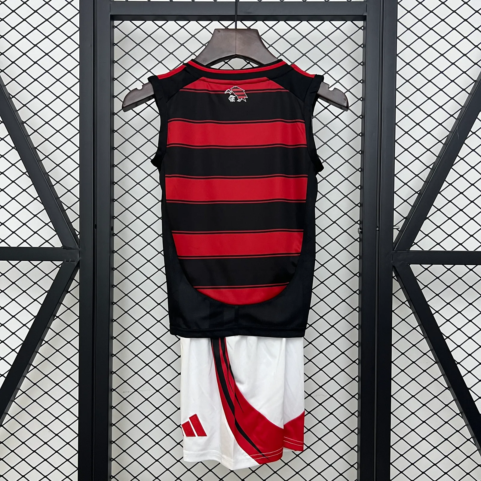 25/26 kids vest Flamengo home size: 16-28 — 2/2