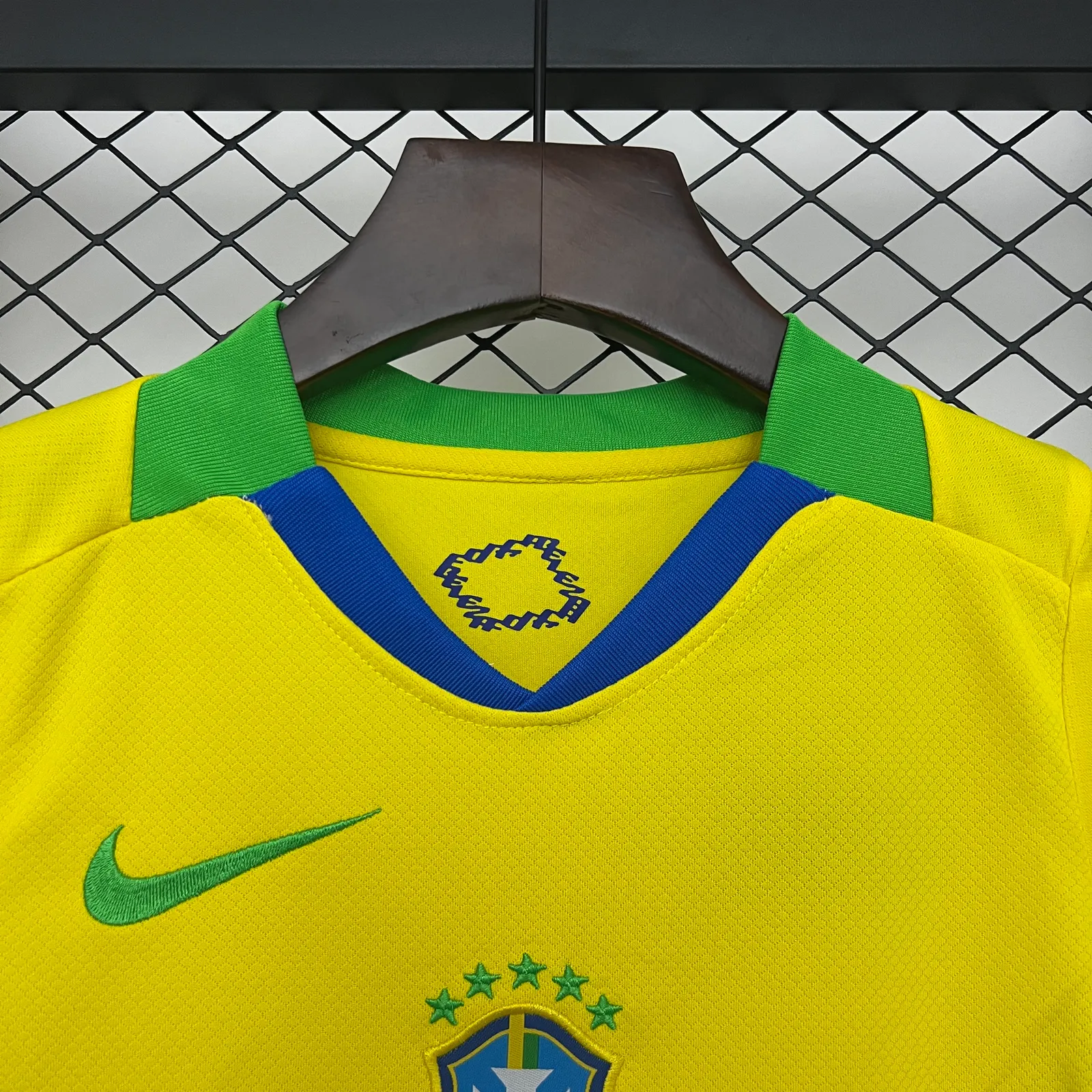 2025 kids Brazil home size: 16-28