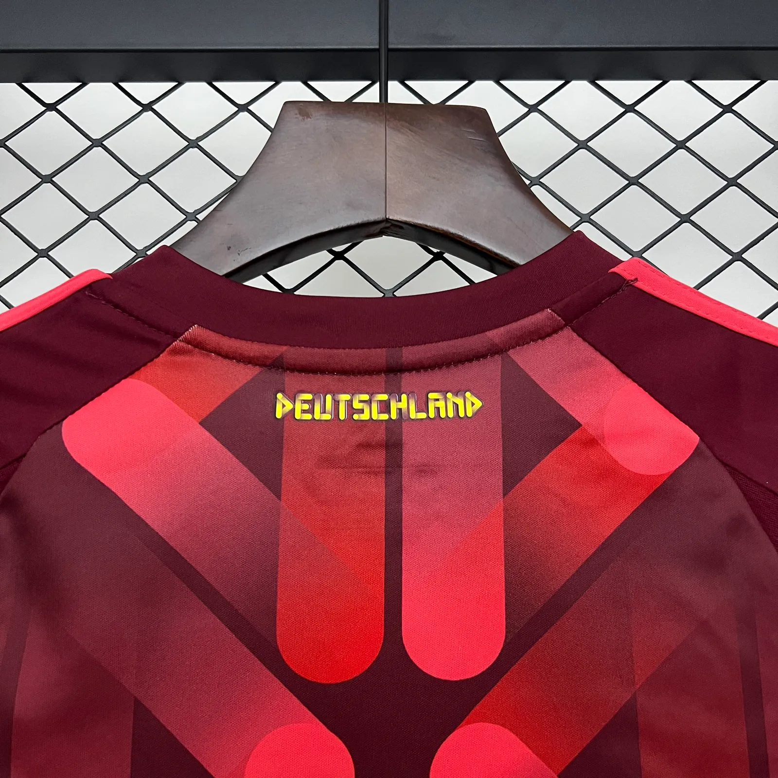 2025 kids Germany away size: 16-28 — 1/2