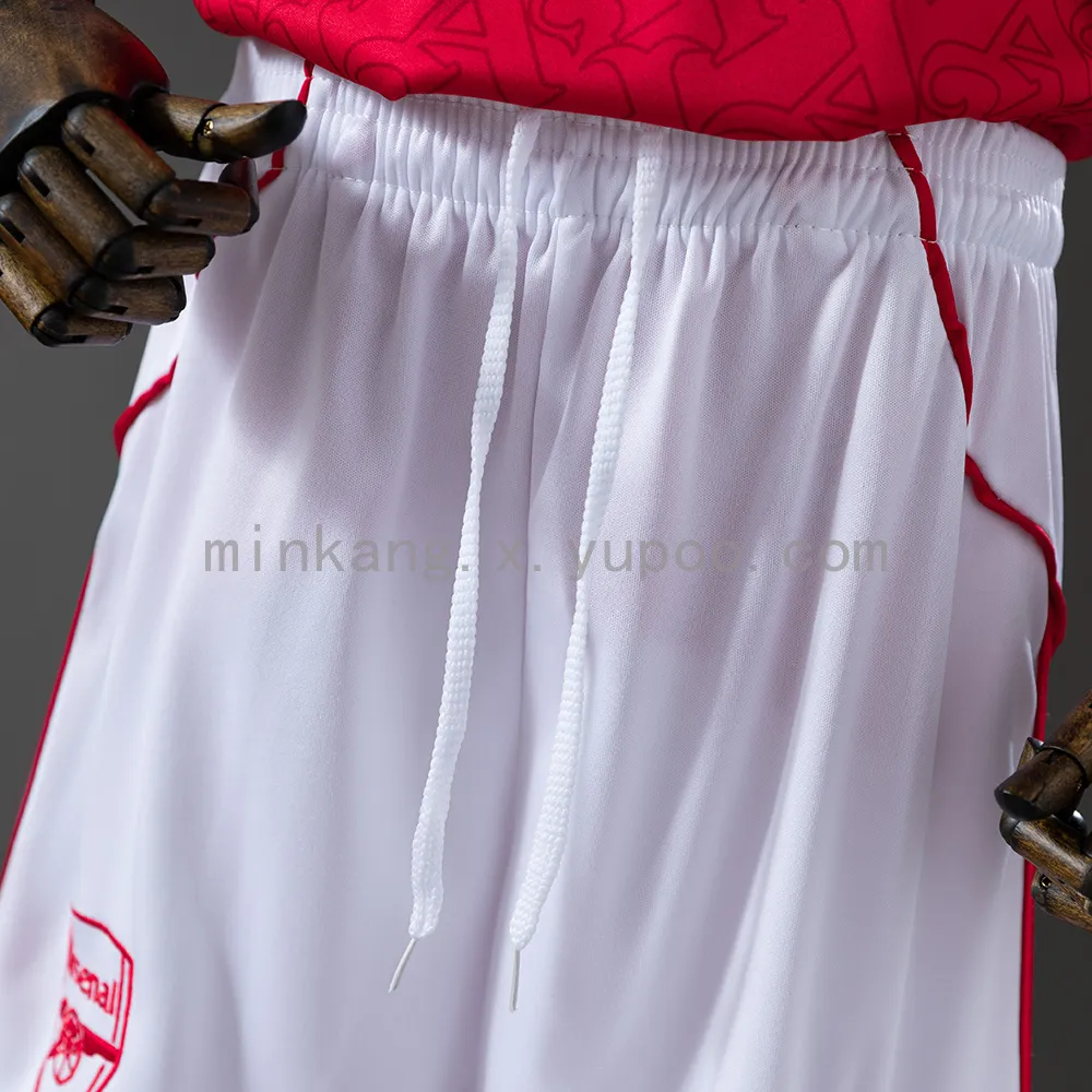 25/26 kids Arsenal home size: 16-28 — 2/2
