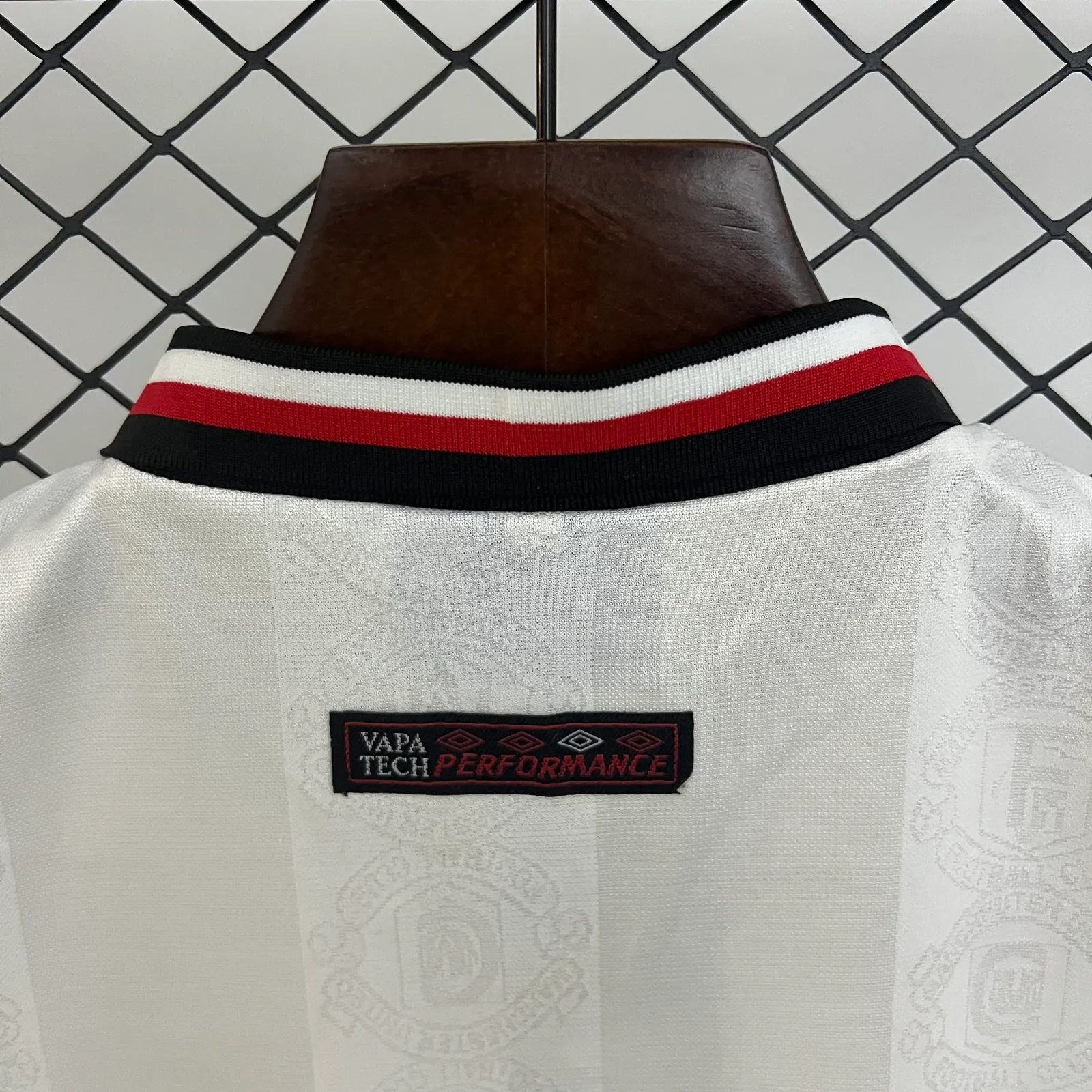 kids M-U 97/98 away size: 16-28 — 2/2