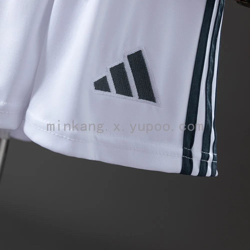 25/26 kids Bayern Munich Away size: 16-28
