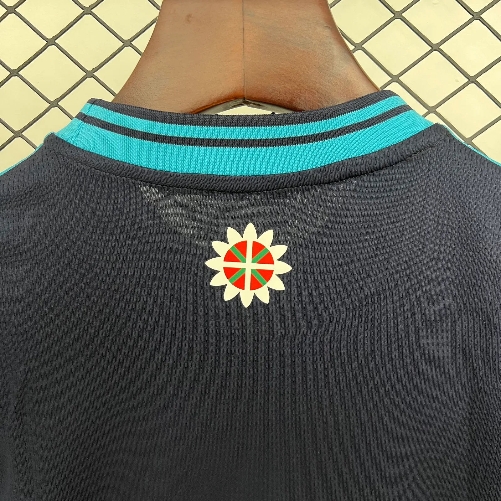 25/26 Kids Athletic Bilbao Away Size: 16-28