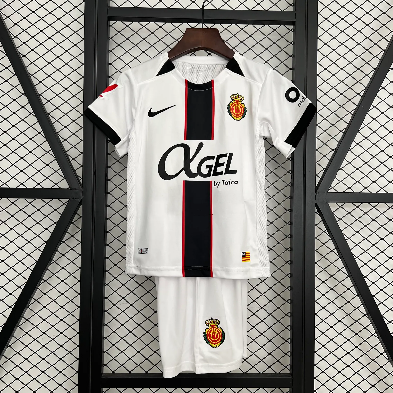 25/26 Kids RCD Mallorca Away Size: 16-28