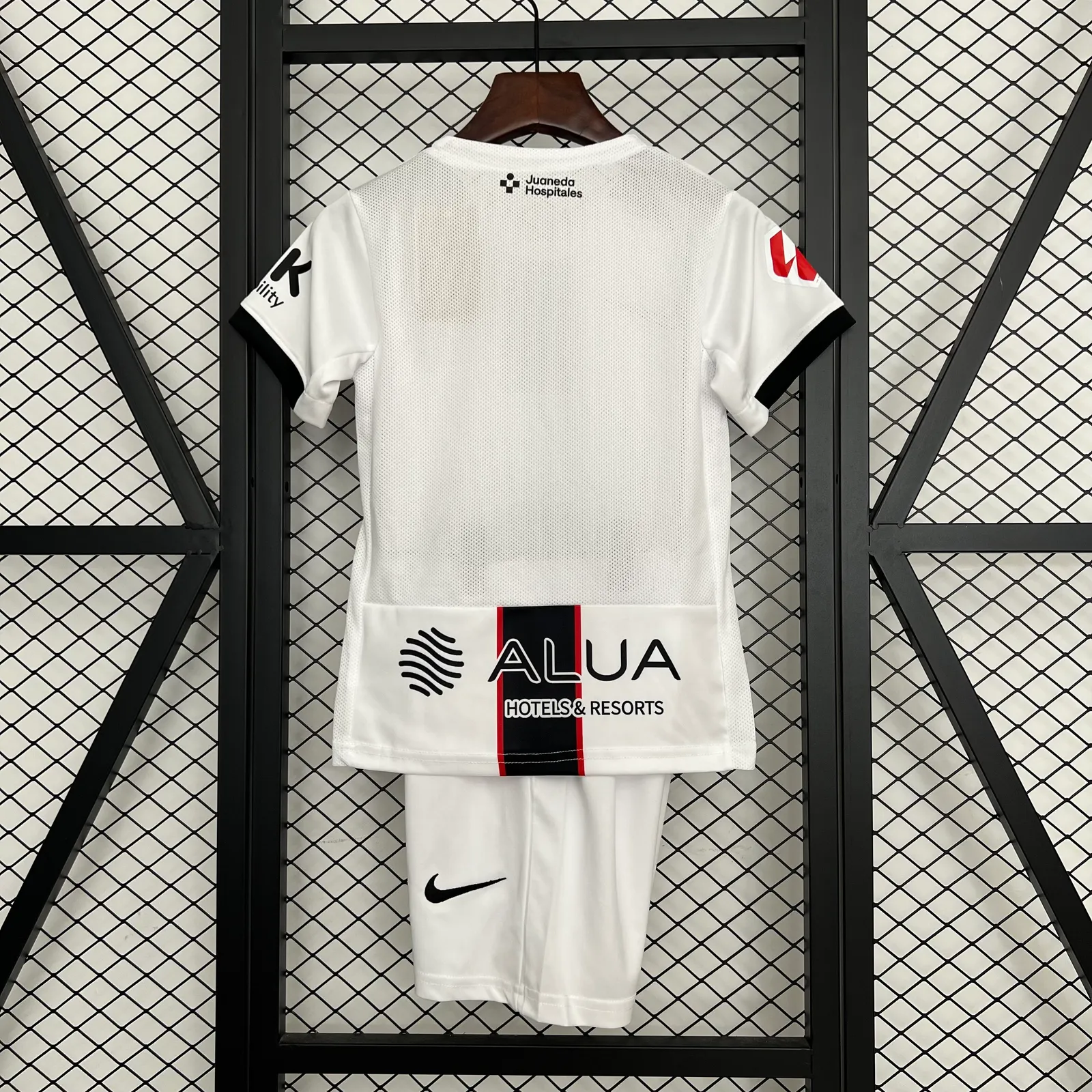 25/26 Kids RCD Mallorca Away Size: 16-28 — 2/2