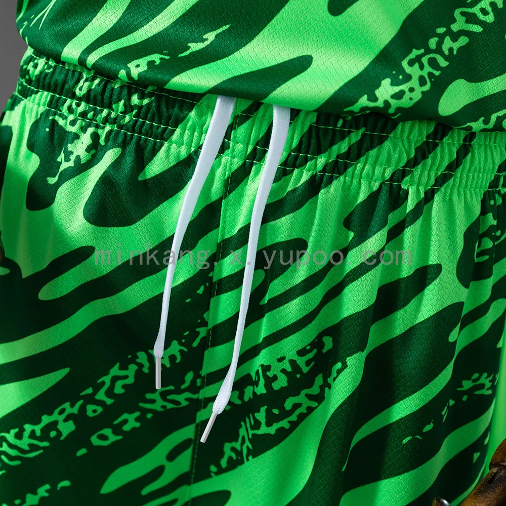 25/26 Sporting Lisbon Goalkeeper Green Size: 16-28 — 2/2