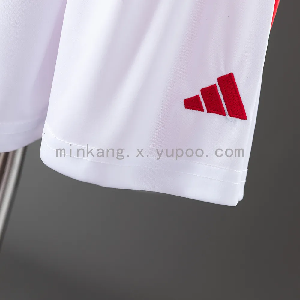 M-U 25/26 Home kids kit Jersey SZIE 16-28