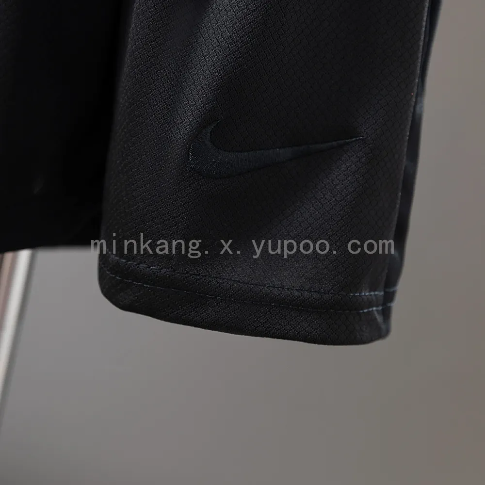 Corinthians 24/25 Away kids kit Jersey SZIE 16-28 — 1/2