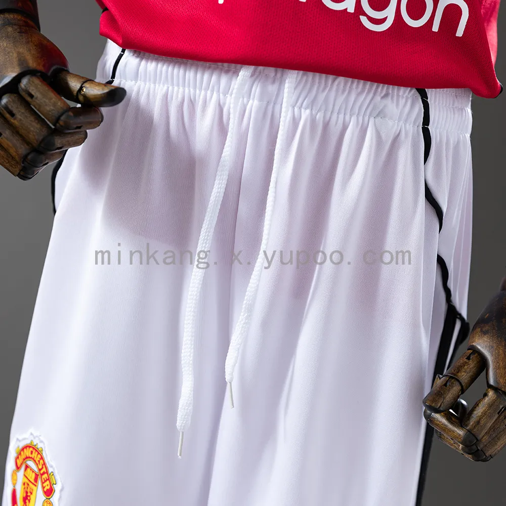 M-U 25/26 Home kids kit Jersey SIZE16-28 — 2/2