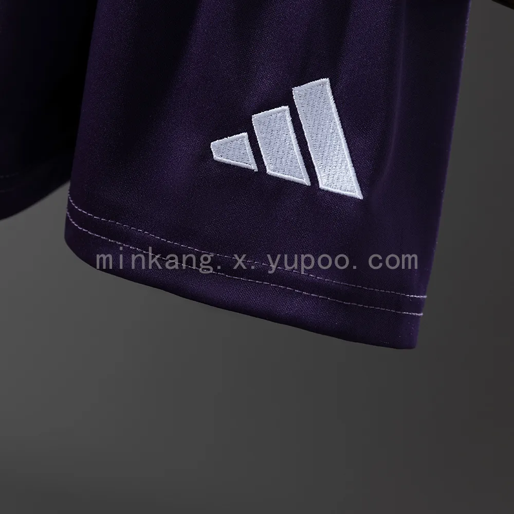 25/26 Kids M-U Away Size: 16-28