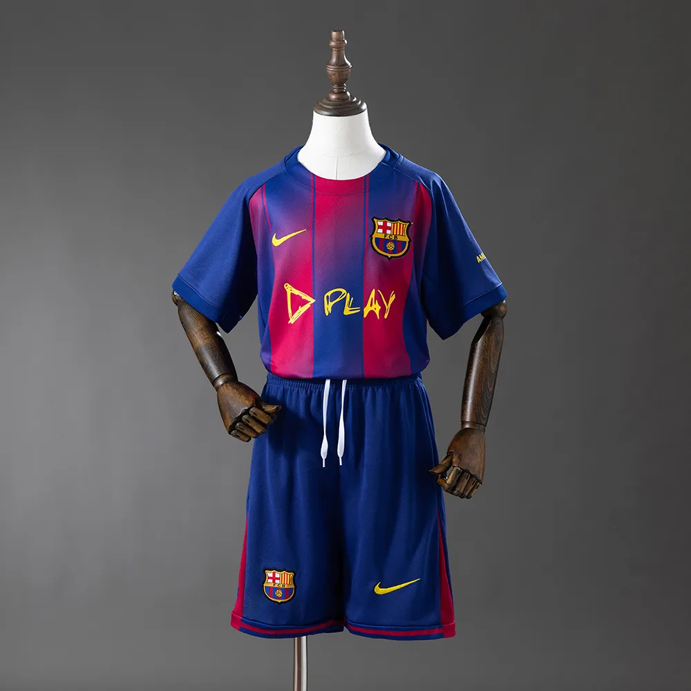 Barcelona 25/26 collaboration x DPLAY Kids Kit Jersey — 2/2