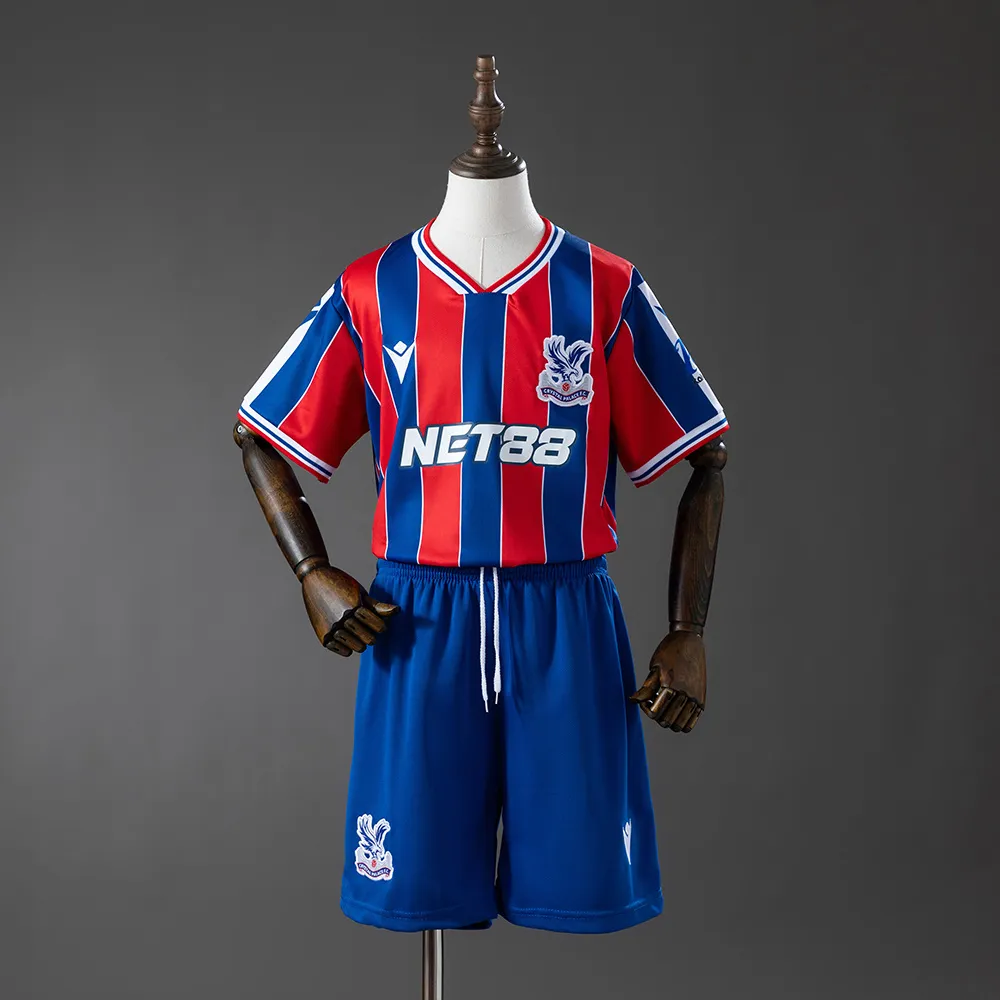Crystal Palace 25/26 Home Kids Kit Jersey — 1/2