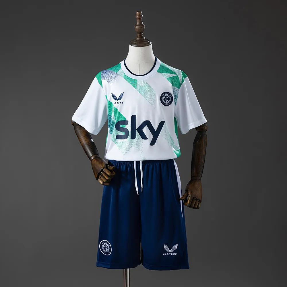 Ireland 2026 Away Kids Kit — 1/2