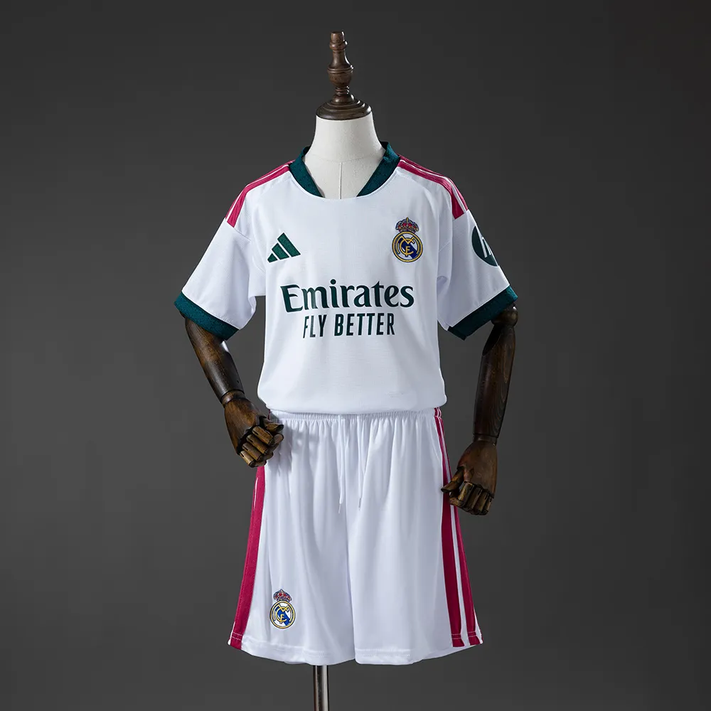 Real Madrid 26/27 Home Kids Kit — 1/2