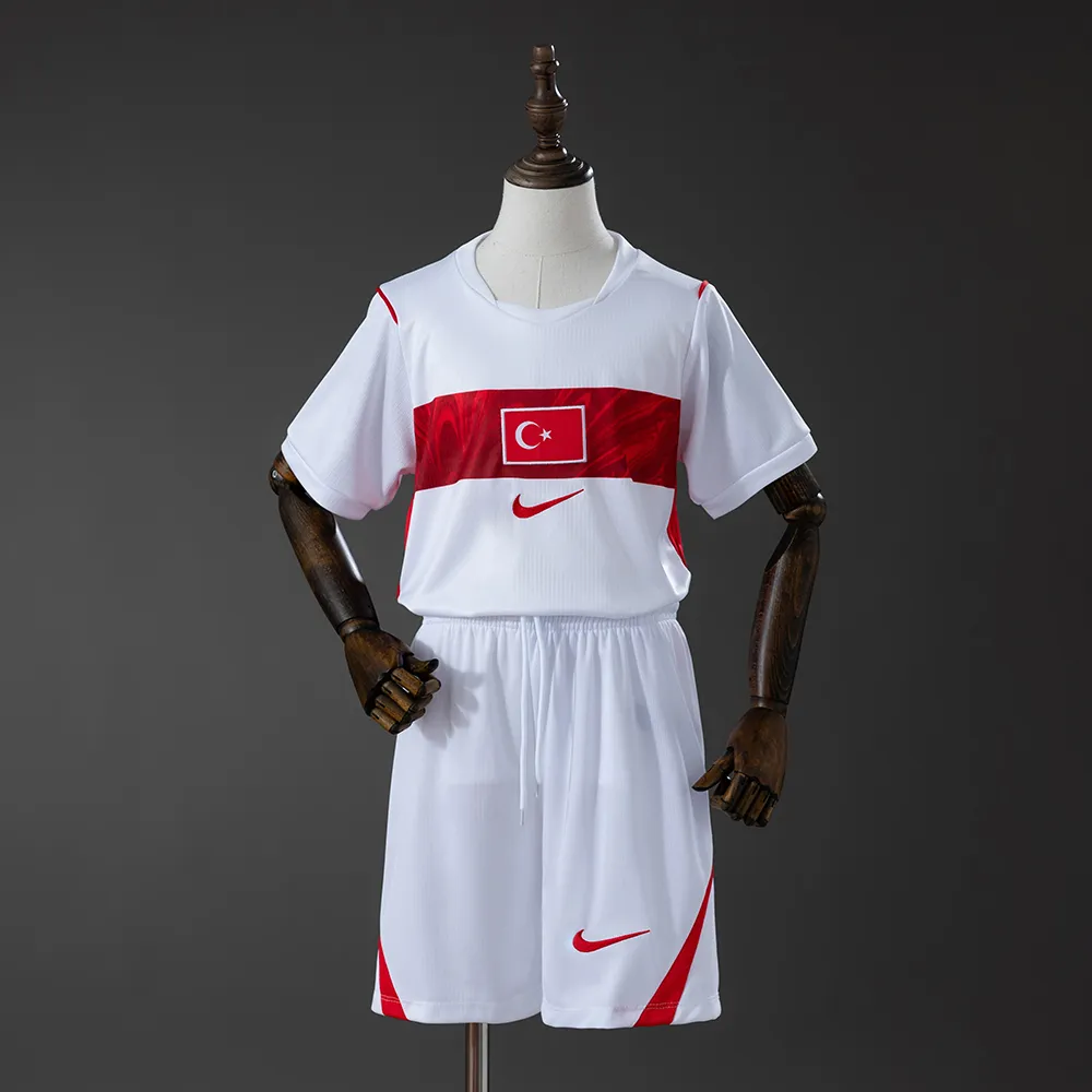 Turkey 2026 Home Kids Kit Jersey — 1/2