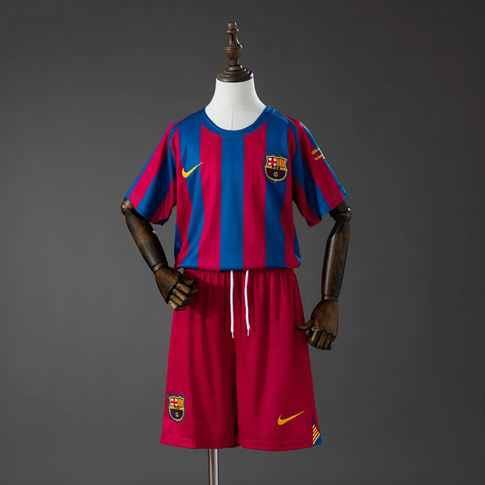 Barcelona 05/06 Home (UEFA Champions League) Retro Kids Kit Jersey — 2/2