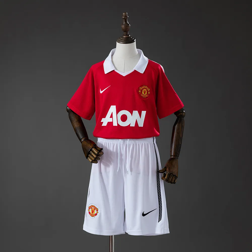 M-U 10/11 Home Retro Kids Kit Jersey — 2/2