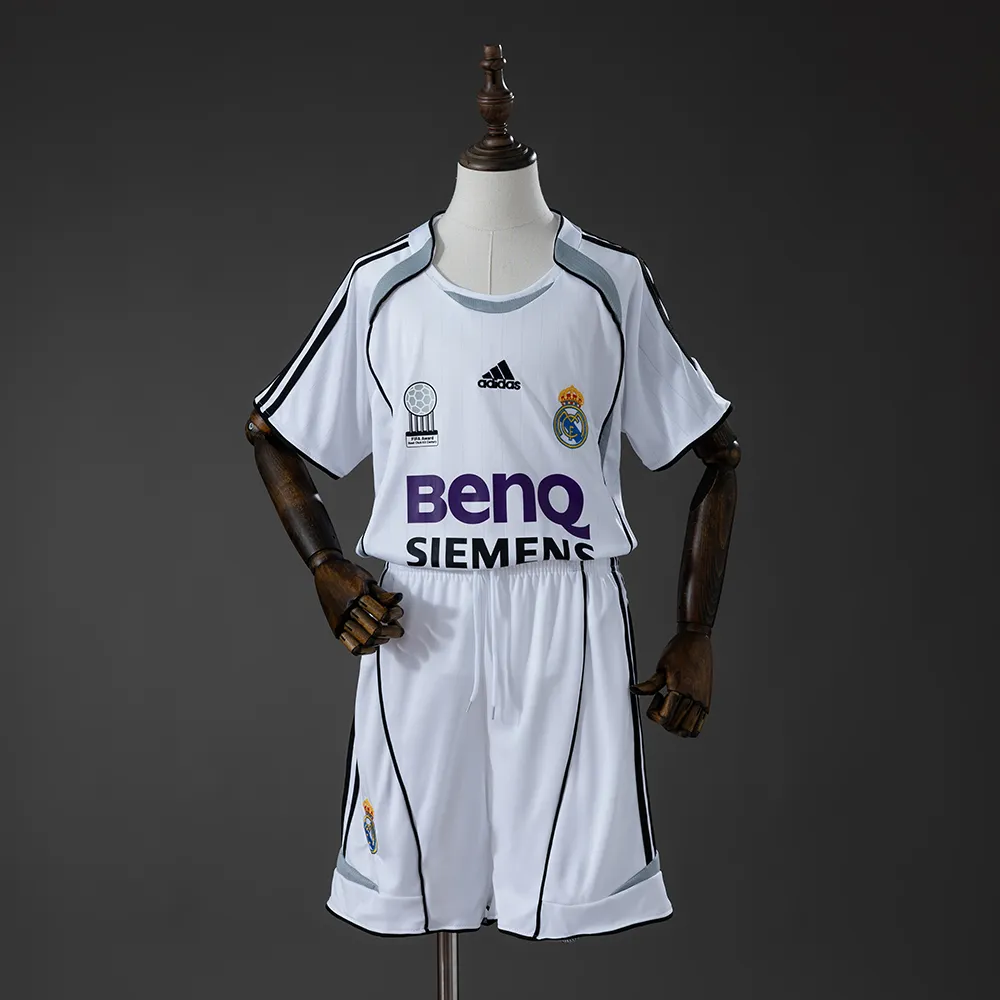 Real Madrid 06/07 Home Retro Kids Kit Jersey