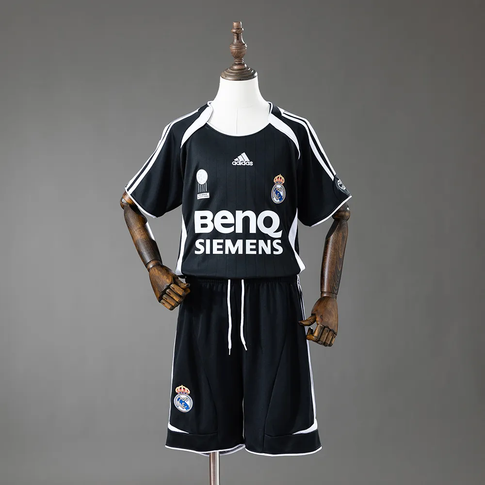 Real Madrid 06/07 Third Away Retro Kids Kit Jersey — 2/2
