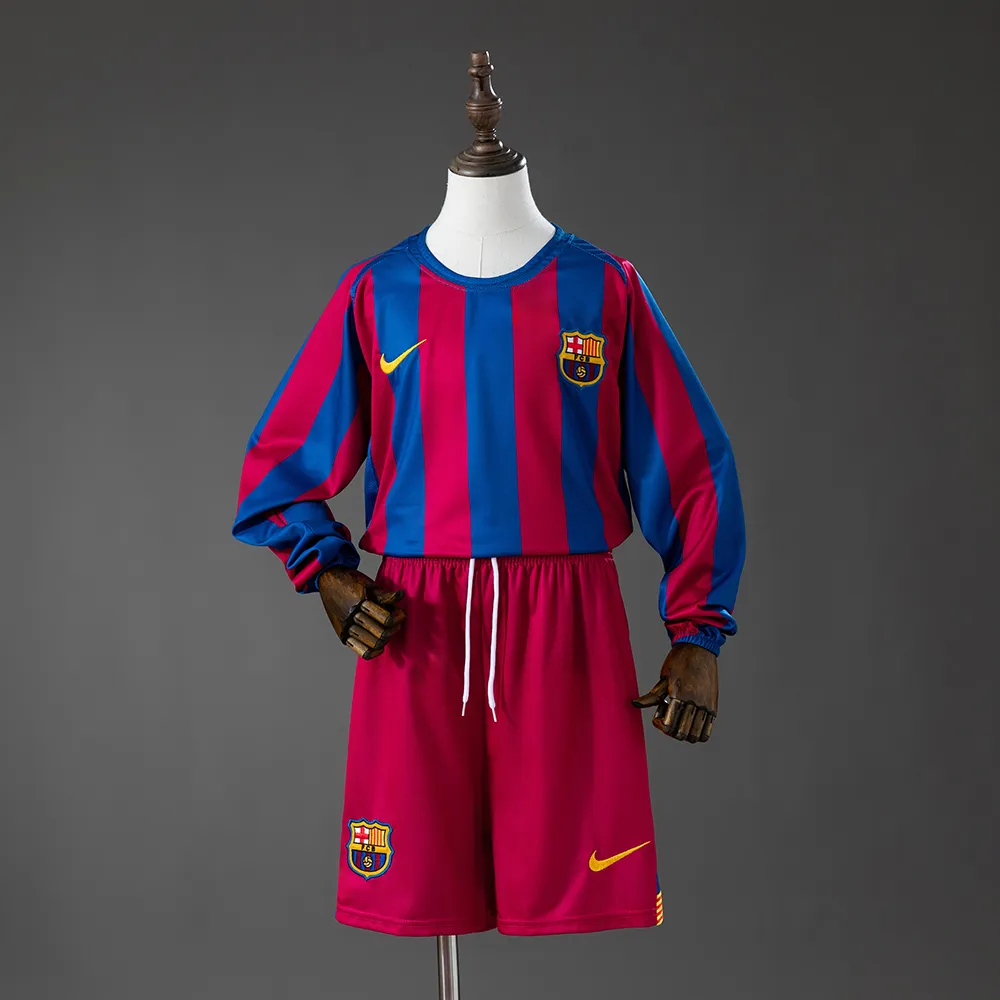 Barcelona 05/06 Home (League Edition) Retro Long Sleeve Kids Kit Jersey — 2/2
