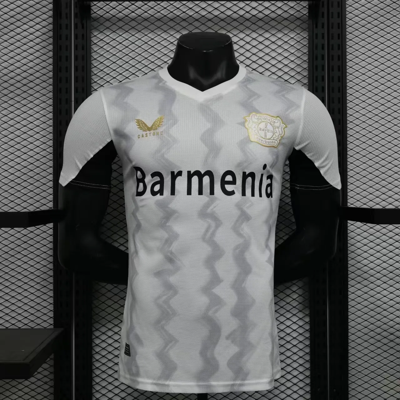 24/25 Player Leverkusen Away