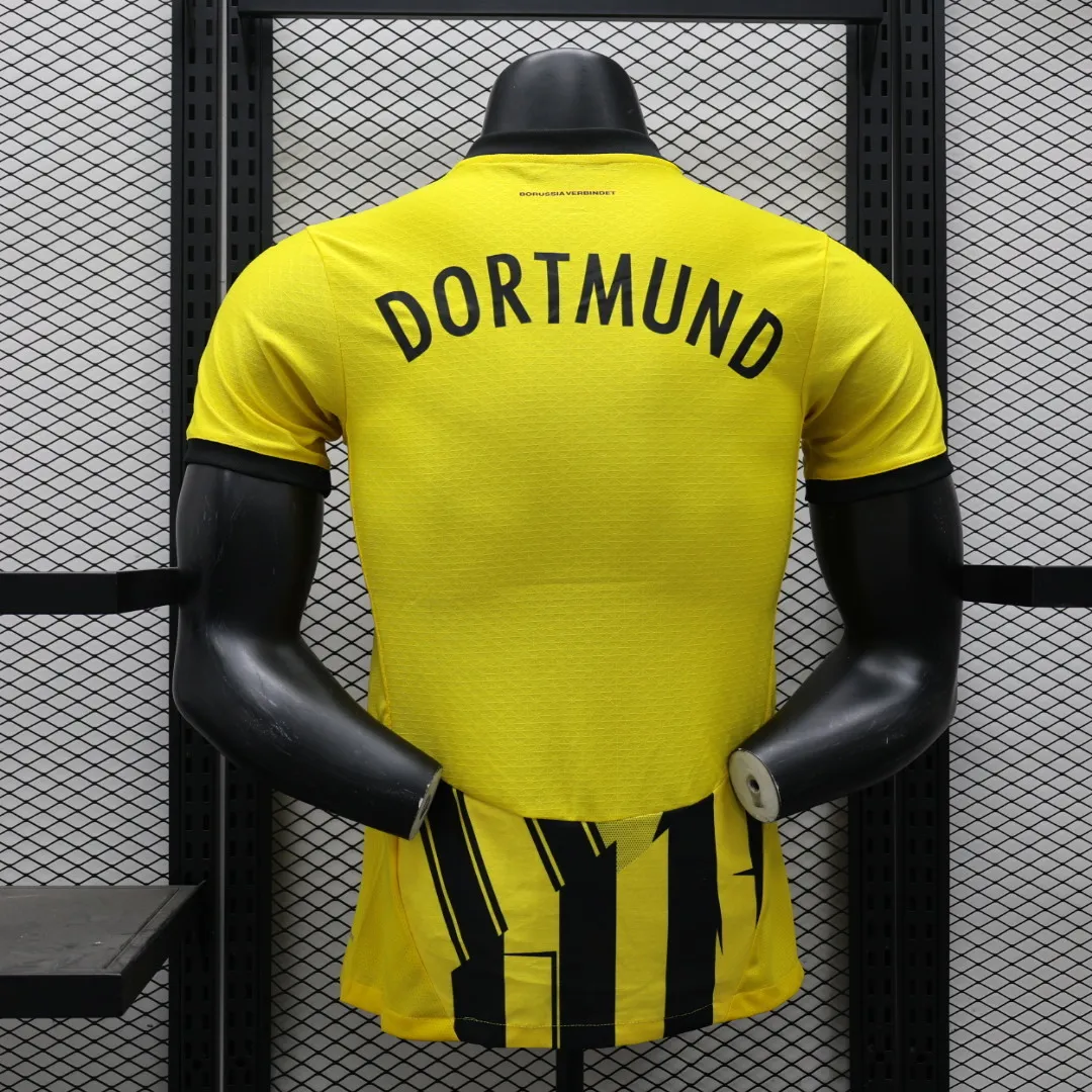 24/25 Player Dortmund Special Edition — 2/2