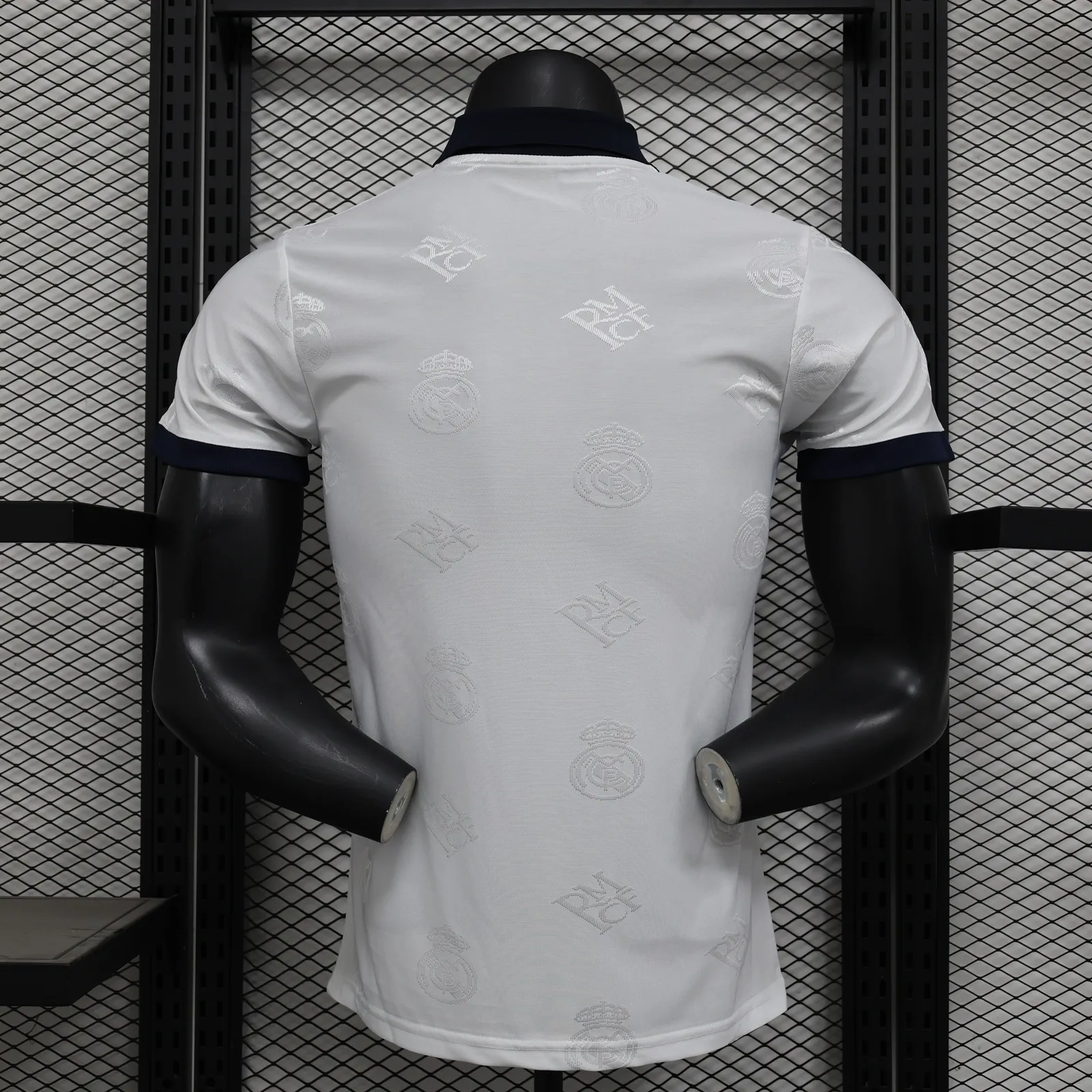 25/26 Real Madrid Players Special Edition — 1/2