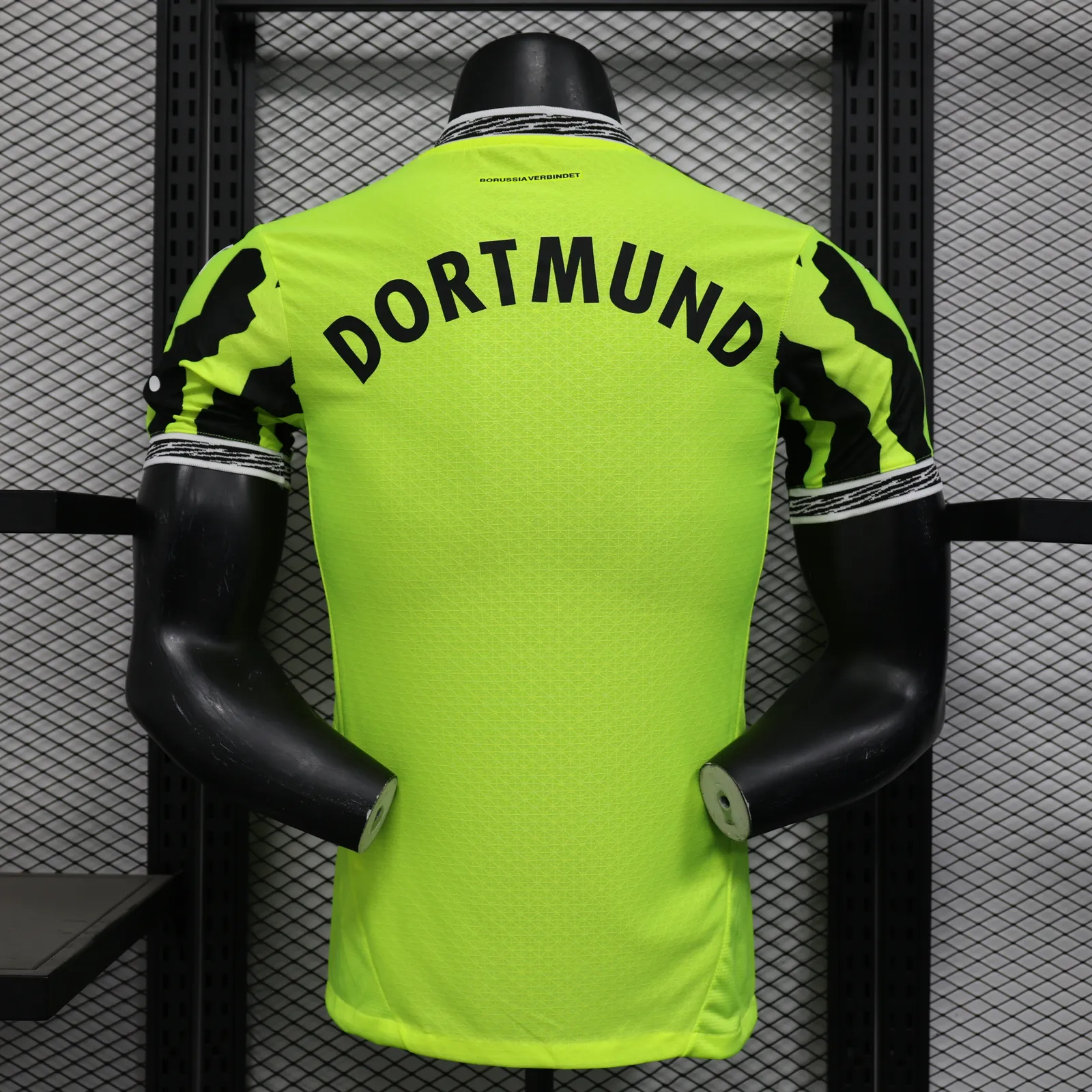 25/26 Player Dortmund Special Edition — 2/2