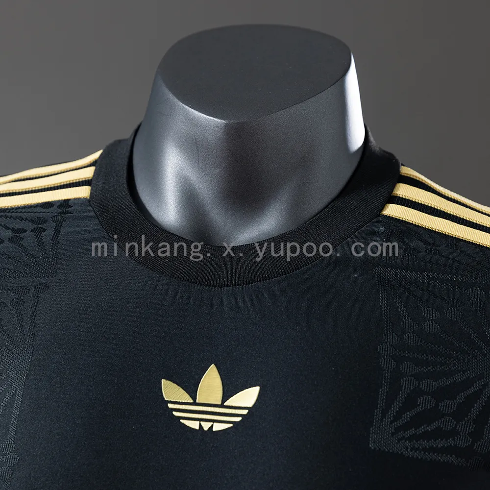 Mexico 25/26 Special Edition Black Player Version Jersey — 1/2