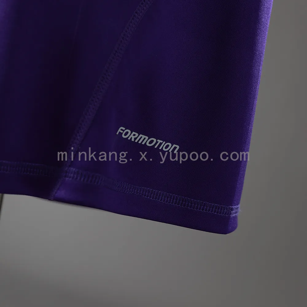 Real Madrid 10/11 Third Away Player Version Retro Jersey — 2/2
