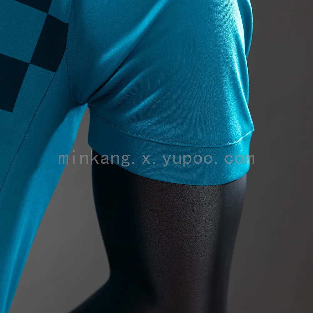 Real Madrid 17/18 Third Away Player Version Retro Jersey — 2/2
