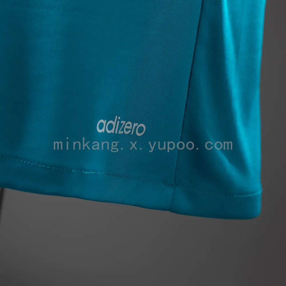 Real Madrid 17/18 Third Away Long Sleeve Player Version Retro Jersey — 2/2